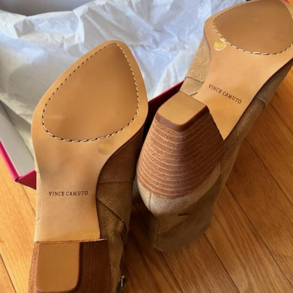 NIB! Vince Camuto Booties - Picture 4 of 9
